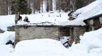Simplon-Dorf VS - Bei Brand in Alphütte Steindach eingestürzt