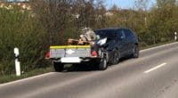 Neunkirch SH - Autolenker kracht in Anhänger