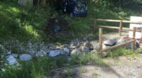 Haag SG: Auto prallt in Baum - Lenkerin schwer verletzt